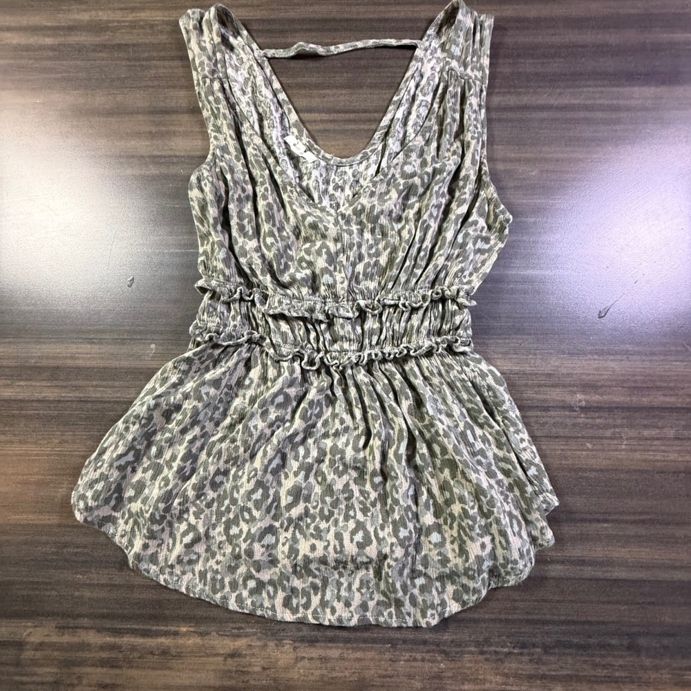 Maurices XS Leopard Print Sleeveless Tank Top Ruffle Waist Casual Cute‎